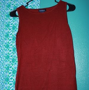 Red Ann Taylor tank top